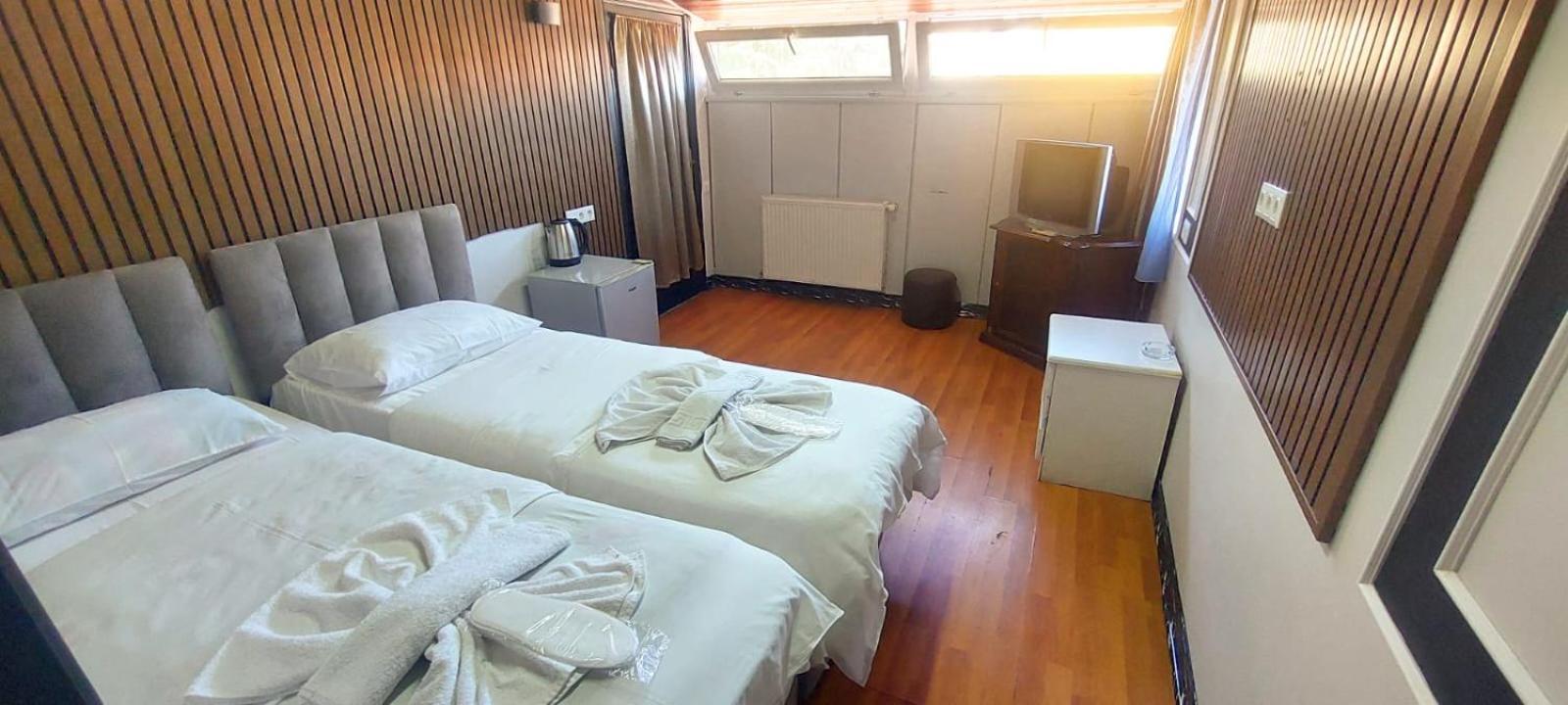 Metrepol Hotel Batumi Ngoại thất bức ảnh