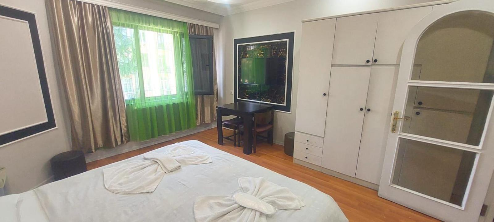 Metrepol Hotel Batumi Ngoại thất bức ảnh