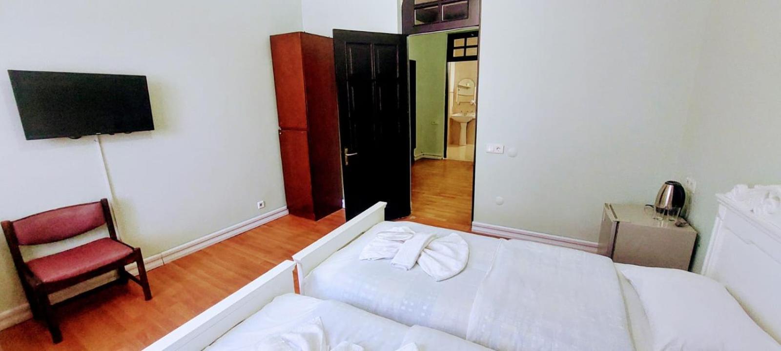 Metrepol Hotel Batumi Ngoại thất bức ảnh