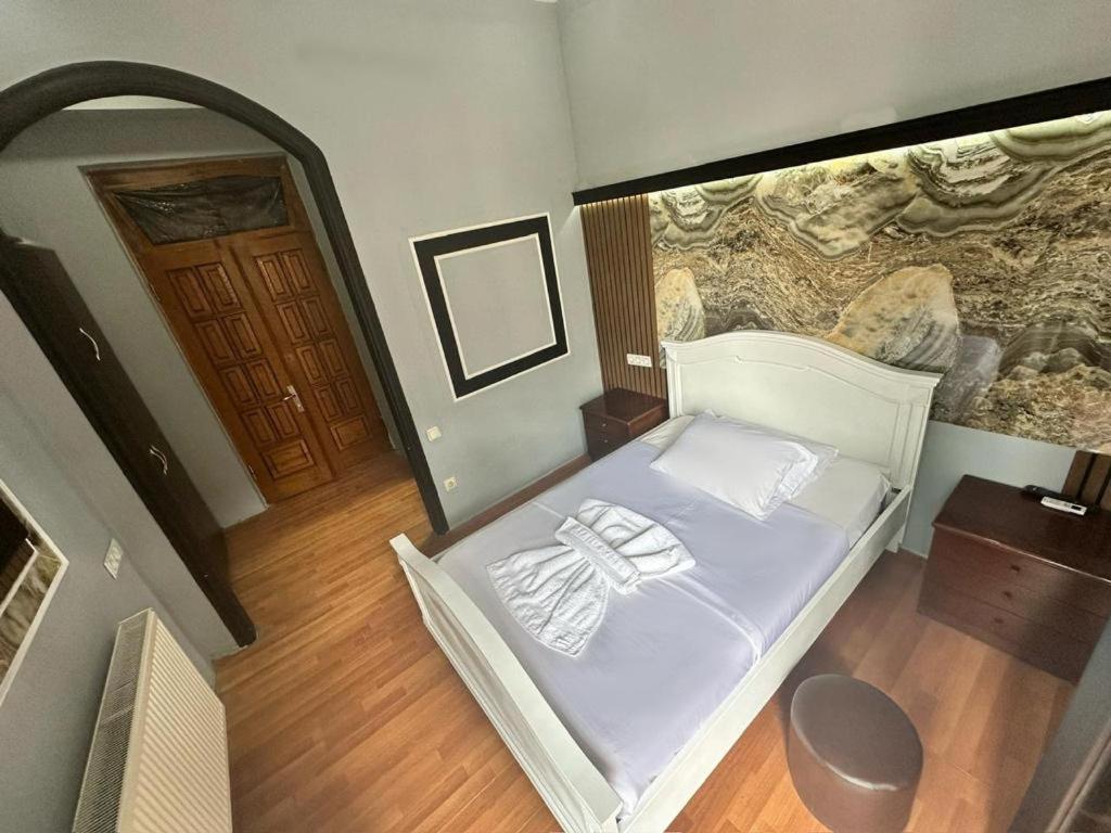 Metrepol Hotel Batumi Ngoại thất bức ảnh